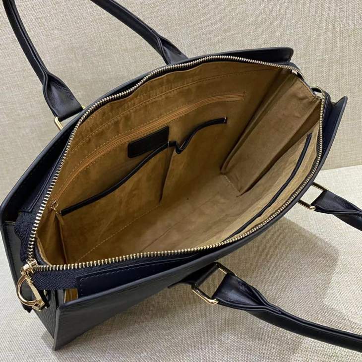 Picture of Versace Mens Bags _SKUfw160226101fw